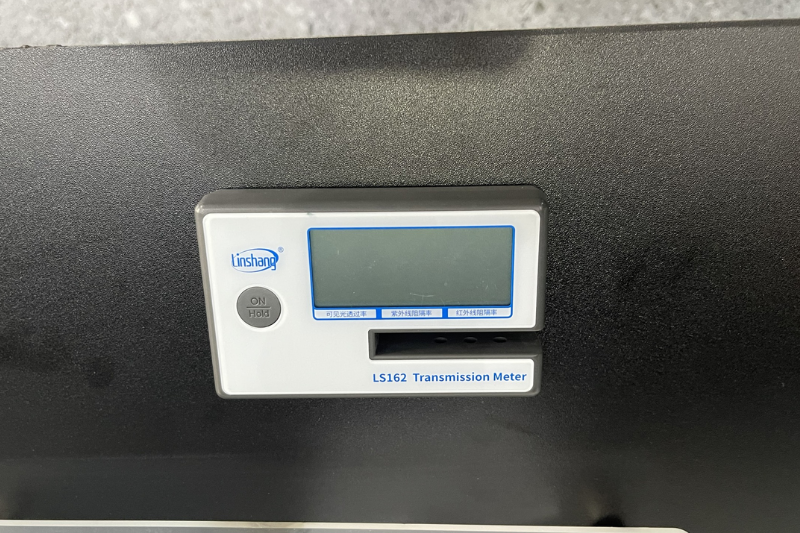 Máy đo nhiệt kế hồng ngoại