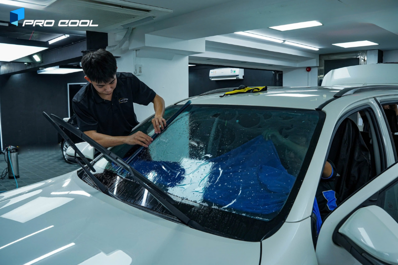 Có nên dán phim cách nhiệt Pro Cool tại Tiền Giang không?