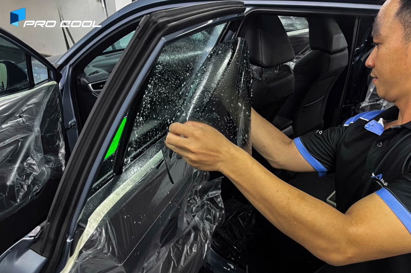 Dán phim cách nhiệt Pro Cool tại Tiền Giang