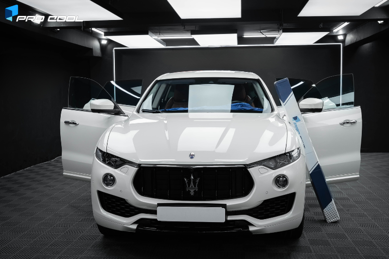 Xe Maserati Levante dán phim cách nhiệt Pro Cool tại Bình Định